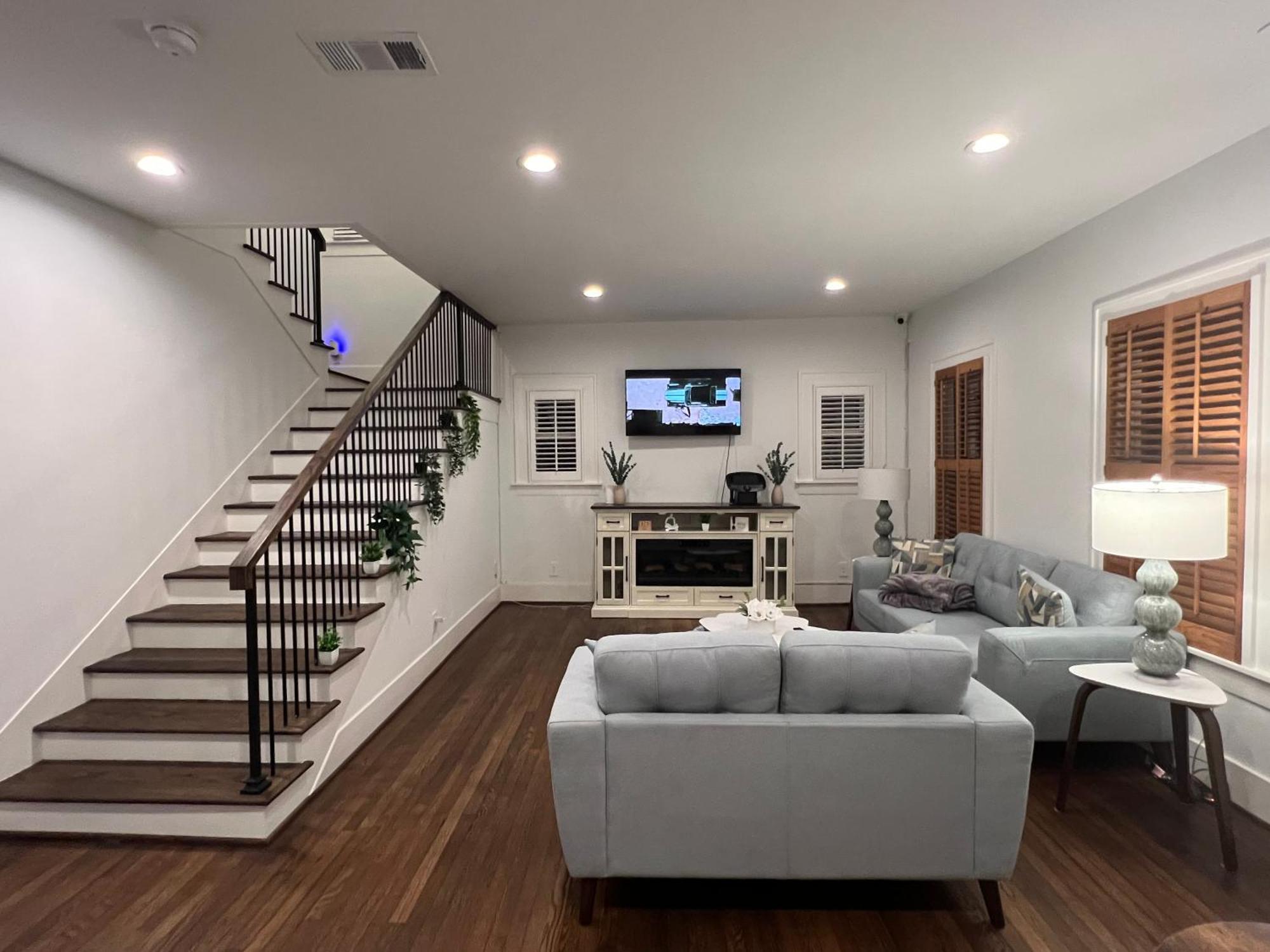 Mycrib Houston Hostel Екстер'єр фото