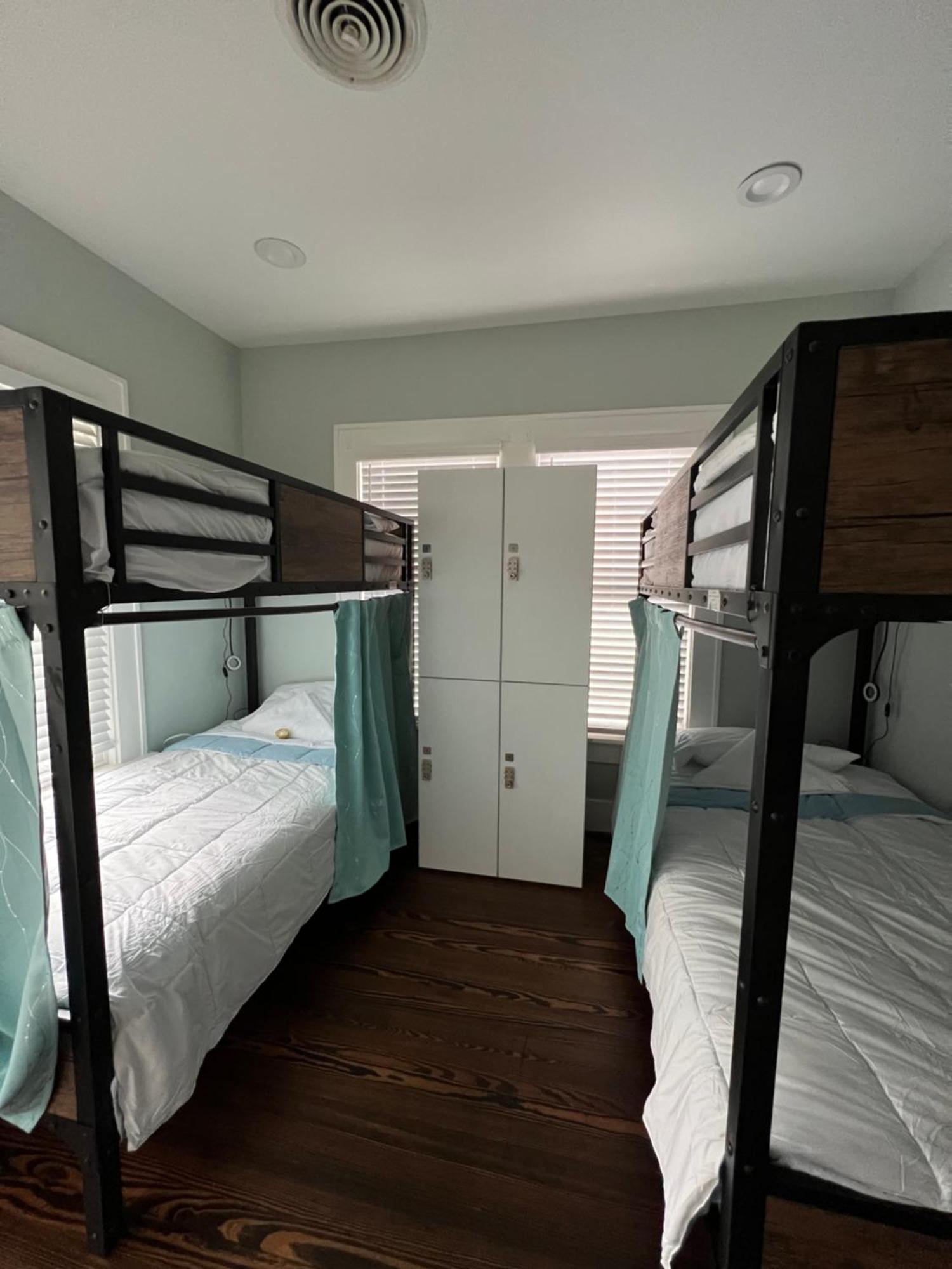 Mycrib Houston Hostel Екстер'єр фото